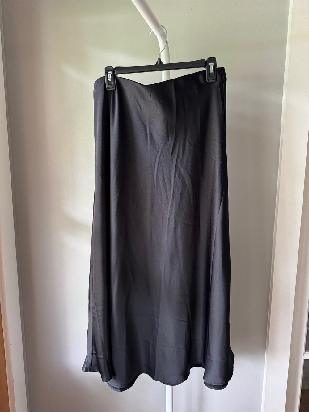 Banana Republic Black Midi Satin Skirt